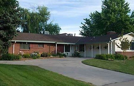 Flourish Supportive Living at Reed