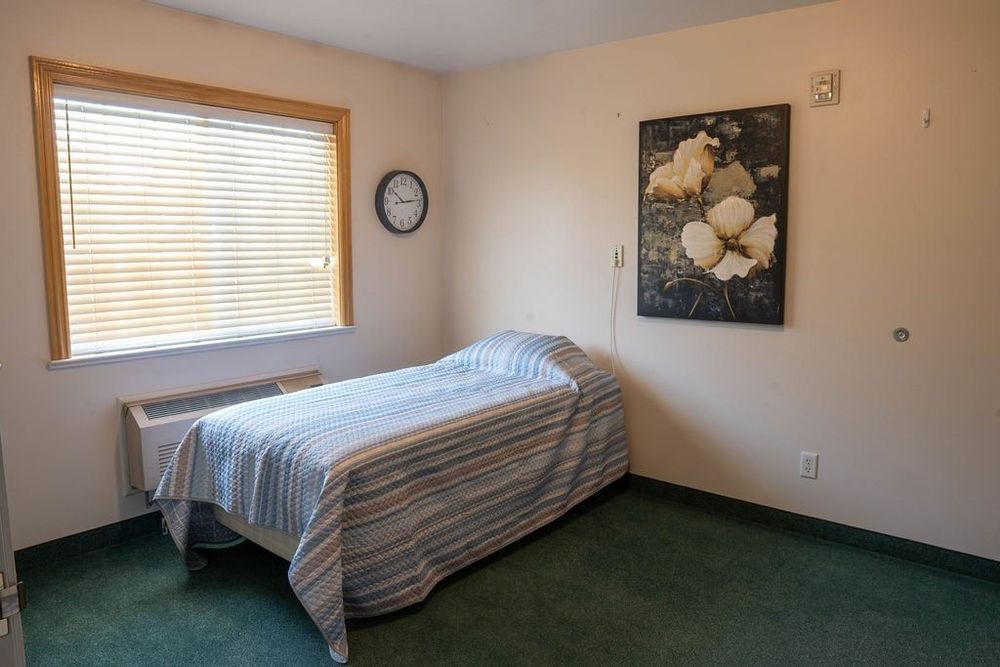 Golden Skyline Assisted Living