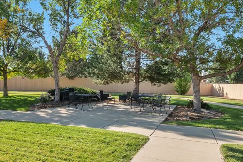 Gardens Care Senior Living - Meadow Hills Memory Care