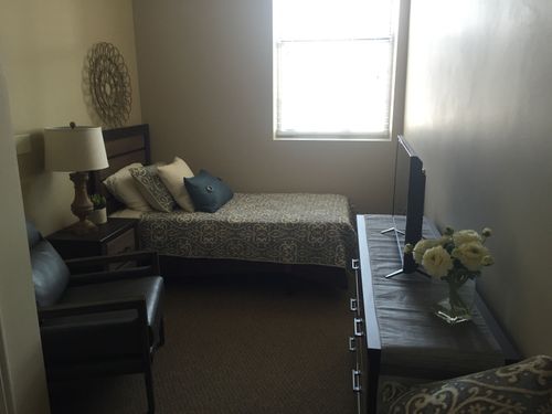 Abbington Manor photo 10