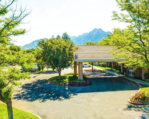 Auberge at Aspen Park