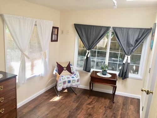 Kings Row Residence