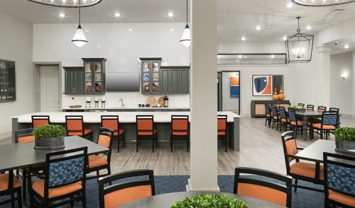 Solana Lakewood
