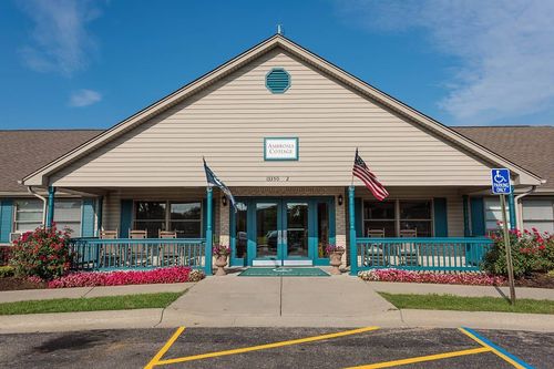 The Courtyard At Sterling Heights