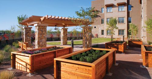 ACACIA HEALTH CENTER in Phoenix, Arizona