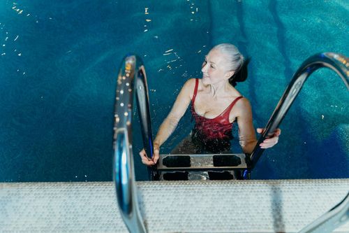 How Hydrotherapy Pools Help Seniors Stay Fit