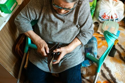 How to Find Affordable Assisted Living on a Budget