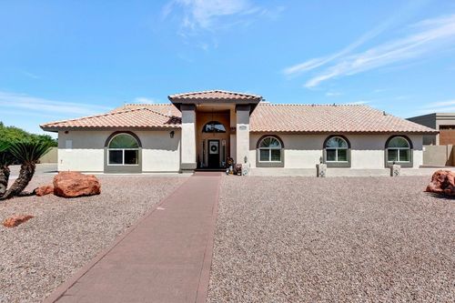 Paradise West Assisted Senior Living in Peoria, Arizona