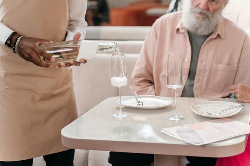 How Assisted Living Handles Pureed Diets