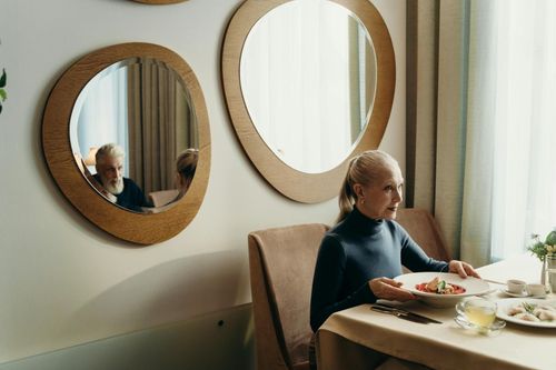 How Senior Living Handles Special Diets and Nutrition