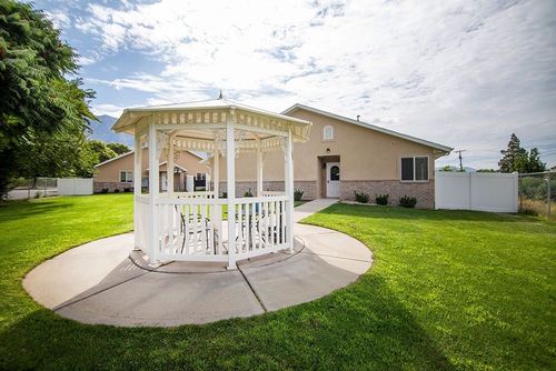 Spring Hollow Assisted Living and Memory Care senior community in Orem, Utah.